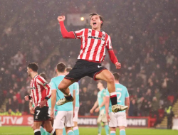 Oxford United Tumbang di Bramall Lane, Kian Terbenam di Zona Merah