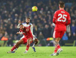 Leeds Dorong Forest ke Tepi Jurang Degradasi