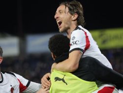 Modric Jadi Pahlawan di Tengah Derita Milan