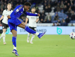 Leicester Akhiri Paceklik Kemenangan, Keluar dari Zona Degradasi