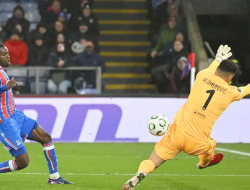 Palace Buntu di Siprus: AEK Larnaca Tahan Imbang Tanpa Gol