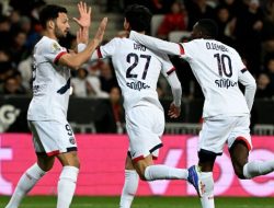 PSG Tak Terbendung di Allianz Riviera, Nice Dihajar 4-0, Kembali ke Puncak