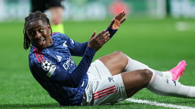 Gerrard Desak Arsenal Turunkan Eze dan Saka Sejak Menit Awal di Leg Kedua