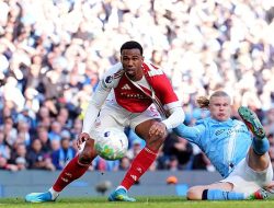 City Tekuk Arsenal, Selisih Tersisa Tiga Poin