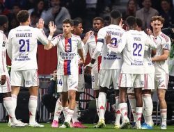 PSG Tergelincir di Parc des Princes, Persaingan Gelar Memanas