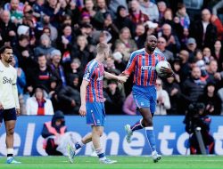 Mateta Hancurkan Mimpi Eropa Everton