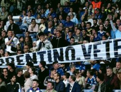 Florentino Pérez Didesak Mundur, Spanduk Protes Muncul di Bernabeu