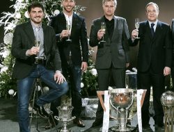 Mourinho Pulang ke Bernabeu, Casillas Blak-blakan Menolak