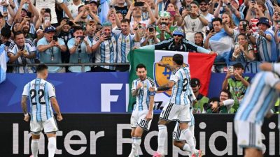 Messi Menangis Usai Cetak Hat-trick, Samai Rekor Klose di Piala Dunia