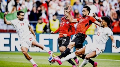 VAR Buyarkan Mimpi Iran, Mesir Lolos ke Babak 32 Besar