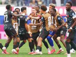 Kanada Pecah Kebuntuan di Injury Time, Segel Tiket 16 Besar