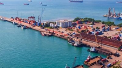 TPK Batu Ampar Berbenah, Produktivitas Naik 33 Persen, Waktu Sandar Kapal Susut hingga 65 Persen