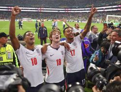 Inggris Menghapus Kenangan Pahit Akibat Tangan Tuhan Maradona
