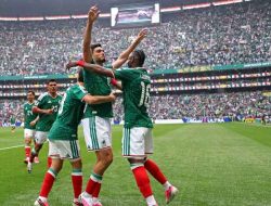 Meksiko Akhiri Kutukan 40 Tahun! El Tri Libas Ekuador 2-0 dan Melaju ke 16 Besar
