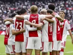 Ajax Tertahan Heerenveen, Maarten Paes Kembali Jadi Cadangan