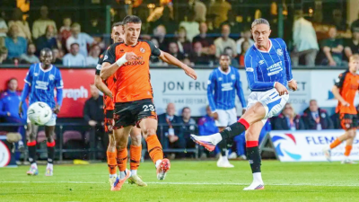 Dundee United Tahan Rangers 1-1, McInnes Awali Era Baru dengan Raihan Satu Poin