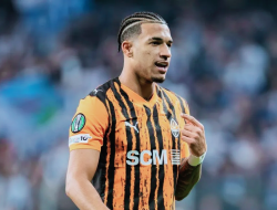 10 Klub Berebut Kaua Elias, Arsenal Paling Serius