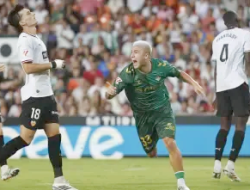 Pablo García Bikin Valencia Terdiam, Betis Raih Kemenangan di Mestalla