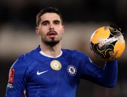 City Batal Borong Dua Bintang Chelsea, Pedro Neto Bisa Berlabuh ke Arsenal