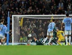 Aksi Heroik Rulli Lewat Adu Penalti,  Bawa City ke Perempat Final