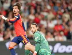 Ferran Torres Absen, Spanyol Panggil Carlos Espí Hadapi Ceko