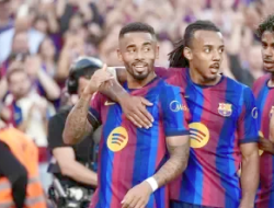 Raphinha Absen, Barcelona Tetap Menggila! Getafe Dihajar 3-0