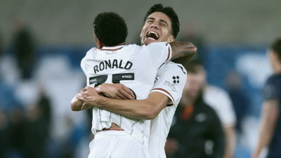 Gol Menit Akhir Hancurkan Millwall, Swansea Kokoh di Puncak Championship