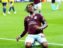 Kado Ultah ke-21 Manzambi, Aston Villa Pesta Gol ke Gawang Fenerbahce